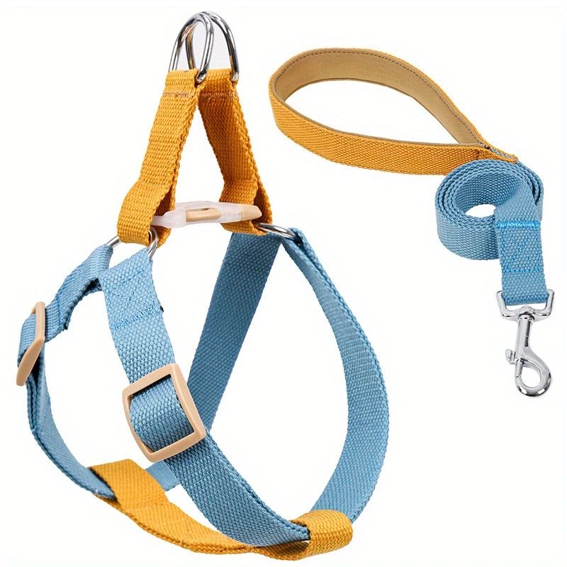 No-Pull Dog Harness & Leash Set - Perfect for Small Dogs